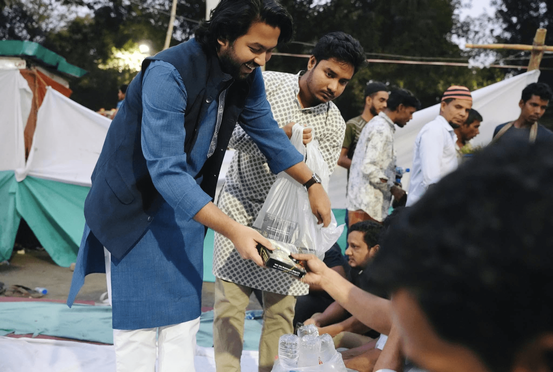 কর্মসূচিতে